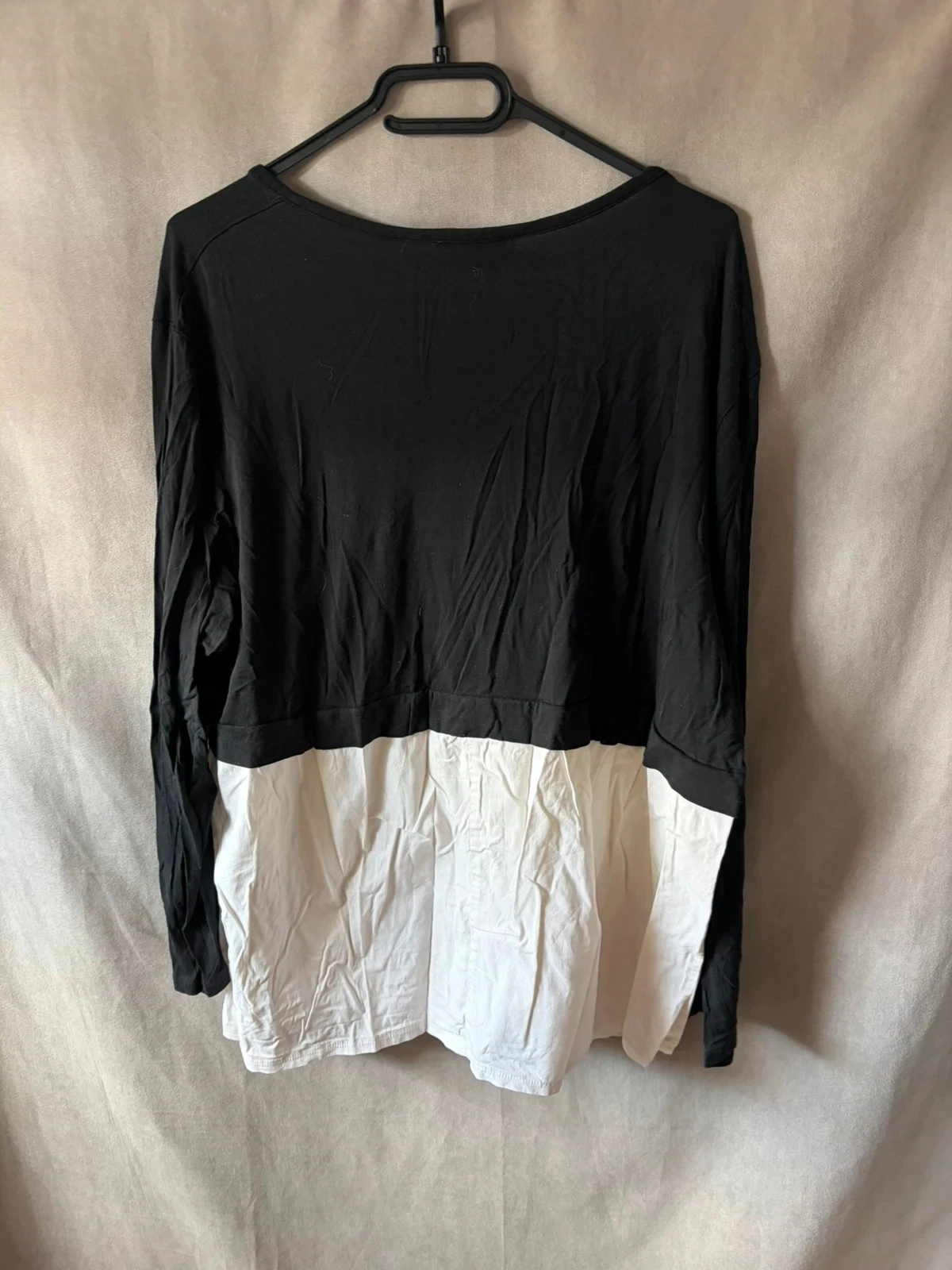 Blusa negra y blanca d’un commun accord talla 50/52 – photo 3